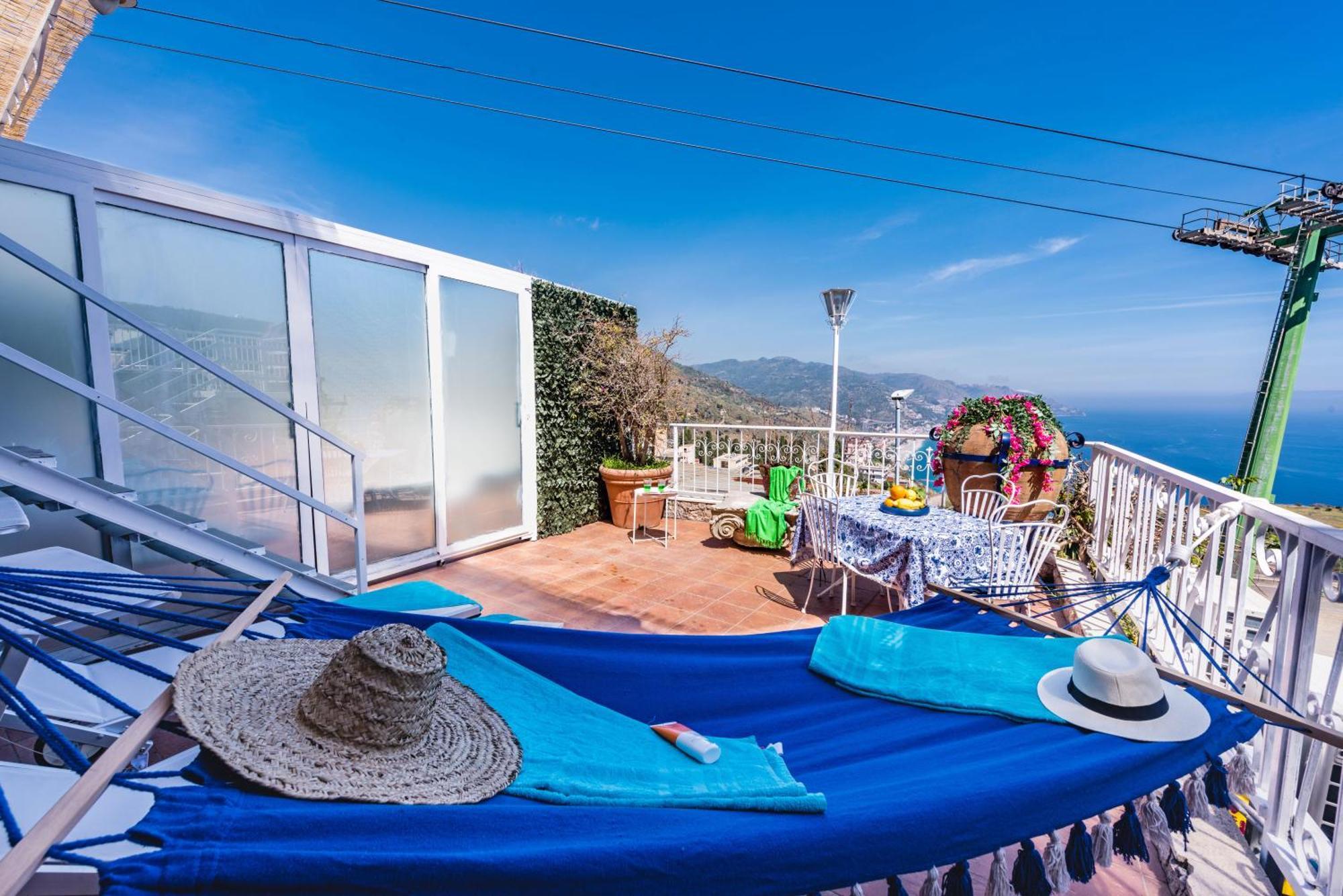 Dream View Suites Таормина Экстерьер фото