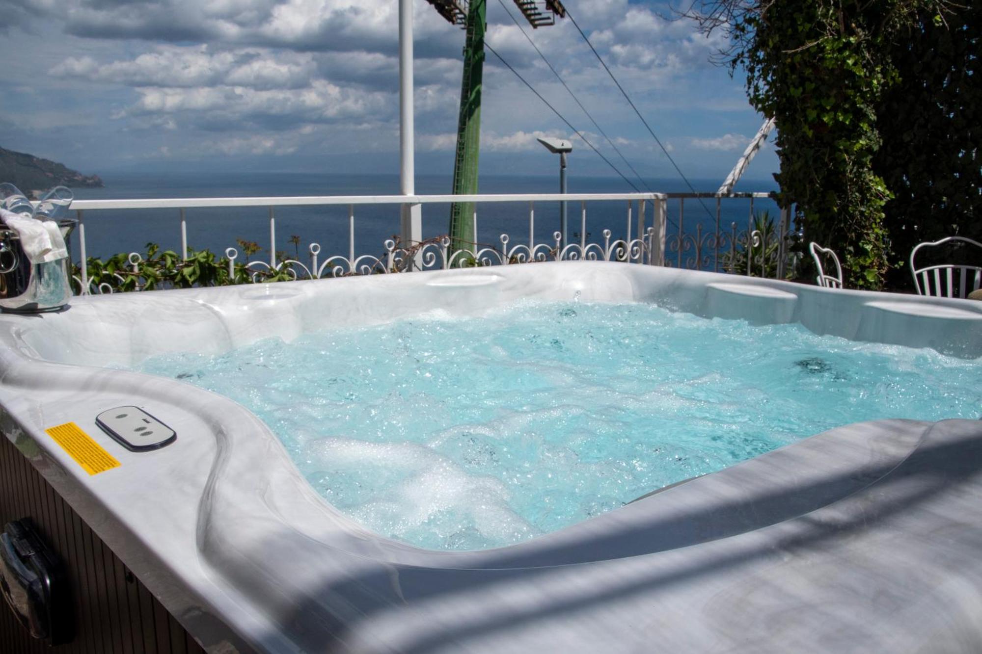 Dream View Suites Таормина Экстерьер фото